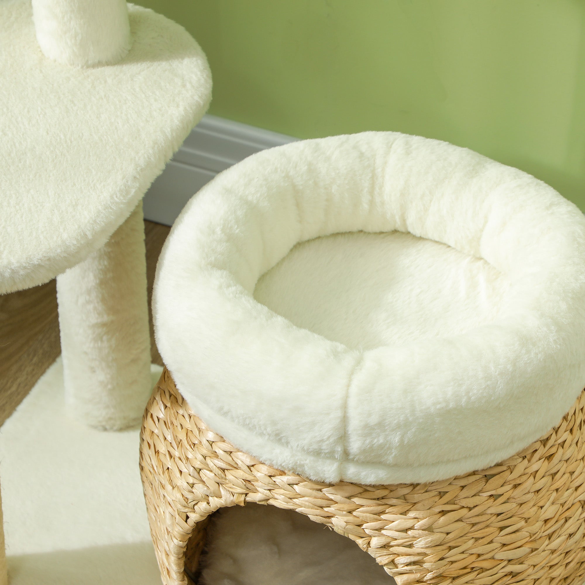 SoftClimb 31’’ cat tree cream plush cat bed on wicker base