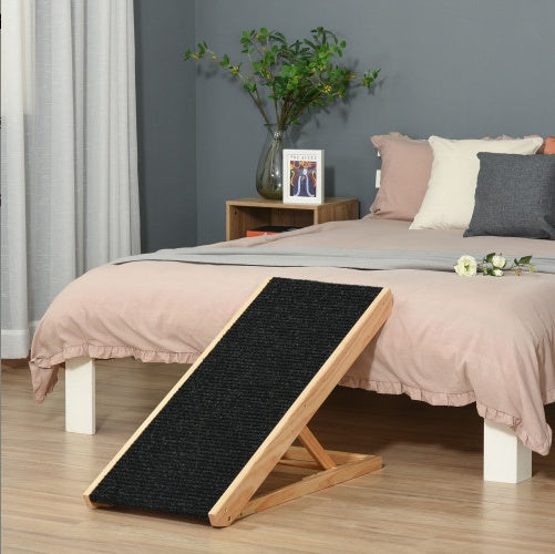 FlexRise™ adjustable foldable pet ramp with black textured scratching surface