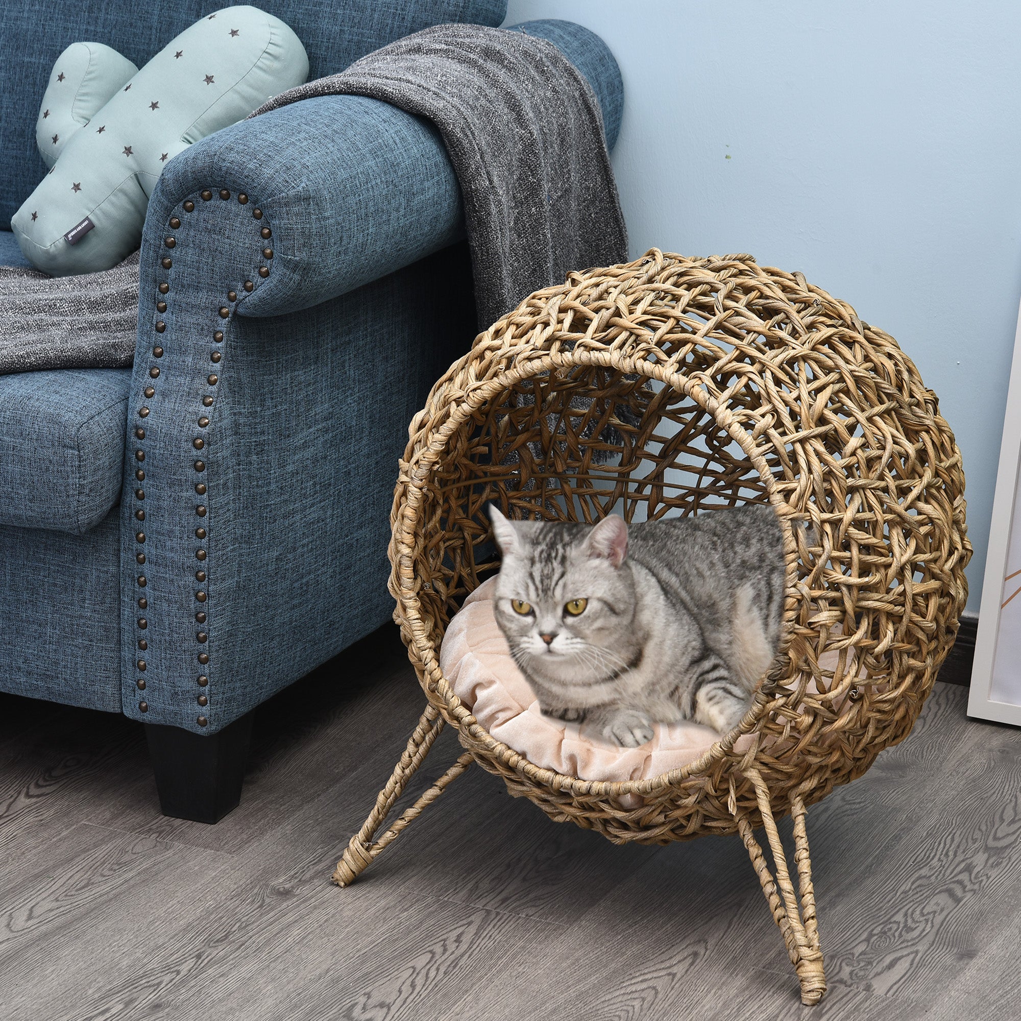 LeafNest 20.5’’ beige elevated wicker cat bed with cushion